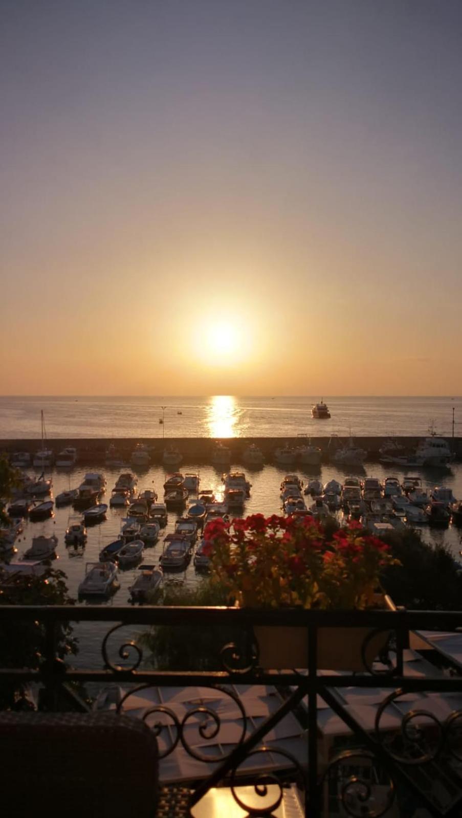 Quasi In Porto Rooms Castellabate Exterior photo